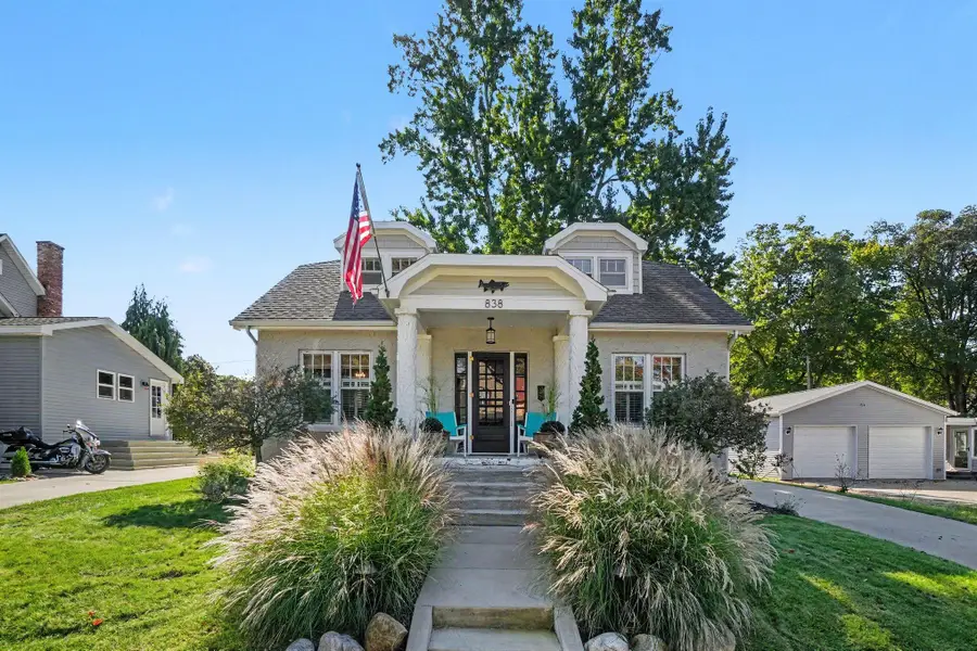 838 Conger Street, South Haven, MI 49090 - #2