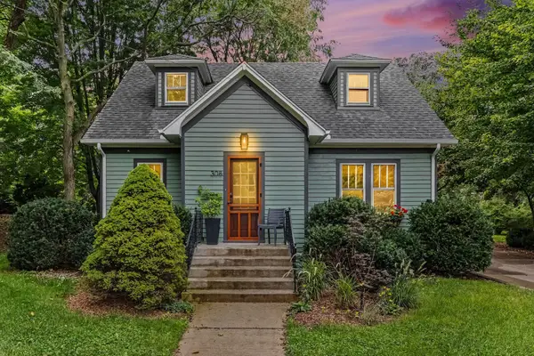 308 S Barker Street, NewBuffalo, MI 49117