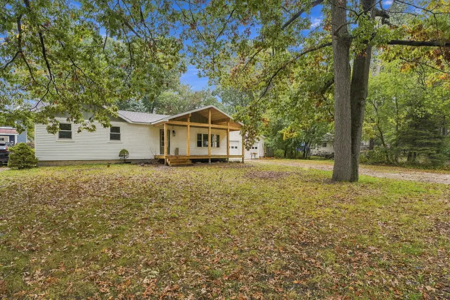 221 S Taylor Street, New Buffalo, MI 49117 - #2