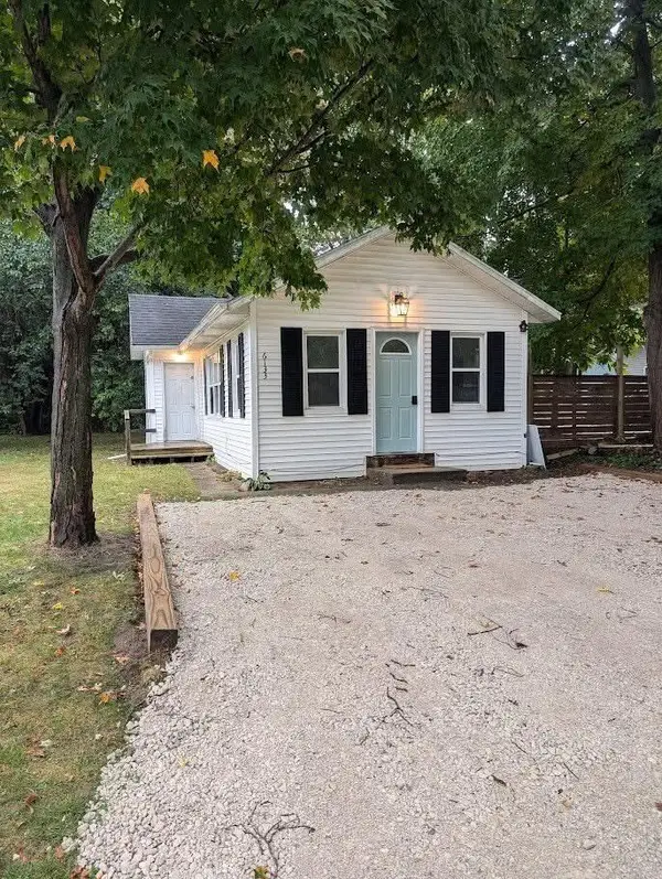 6133 Madison, Coloma, MI 49038