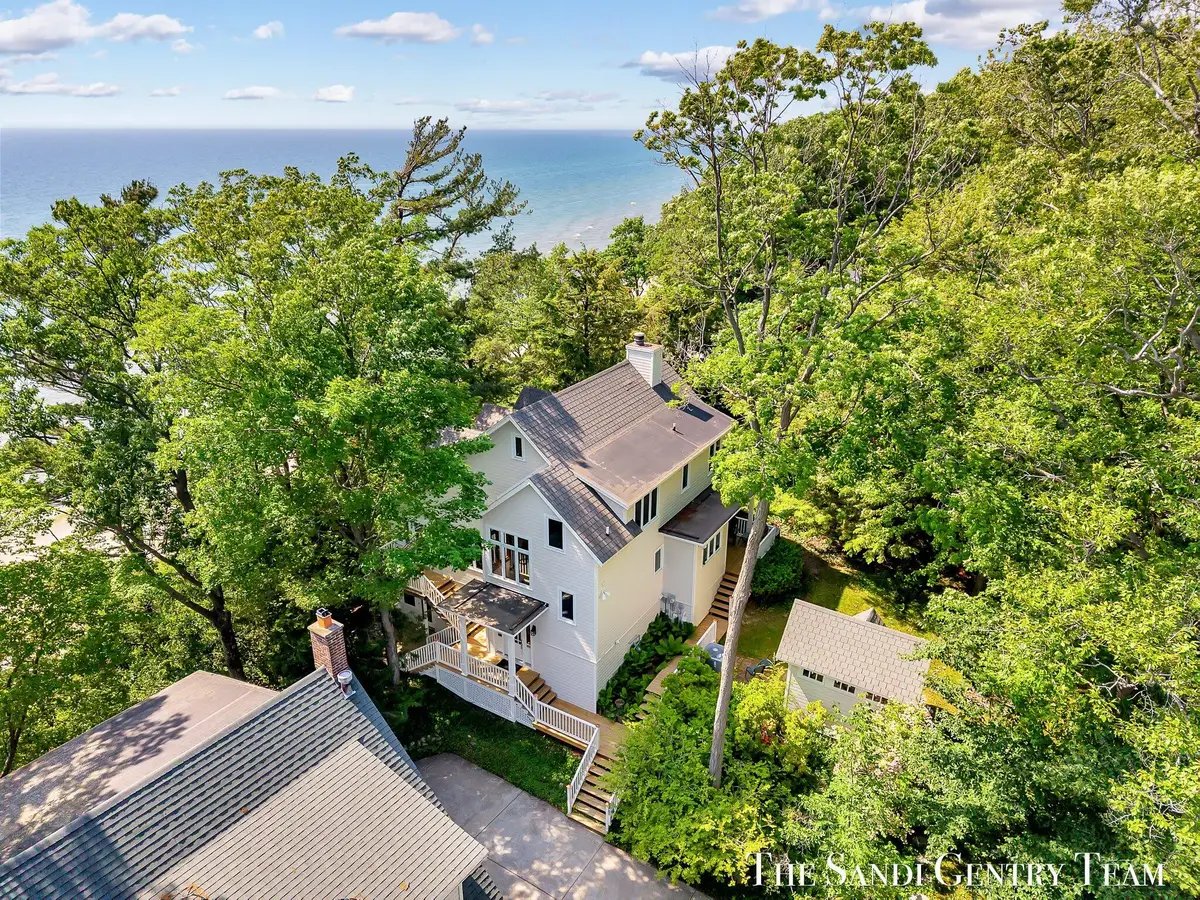 18215 Spindle Drive, Grand Haven, MI 49417 - #1