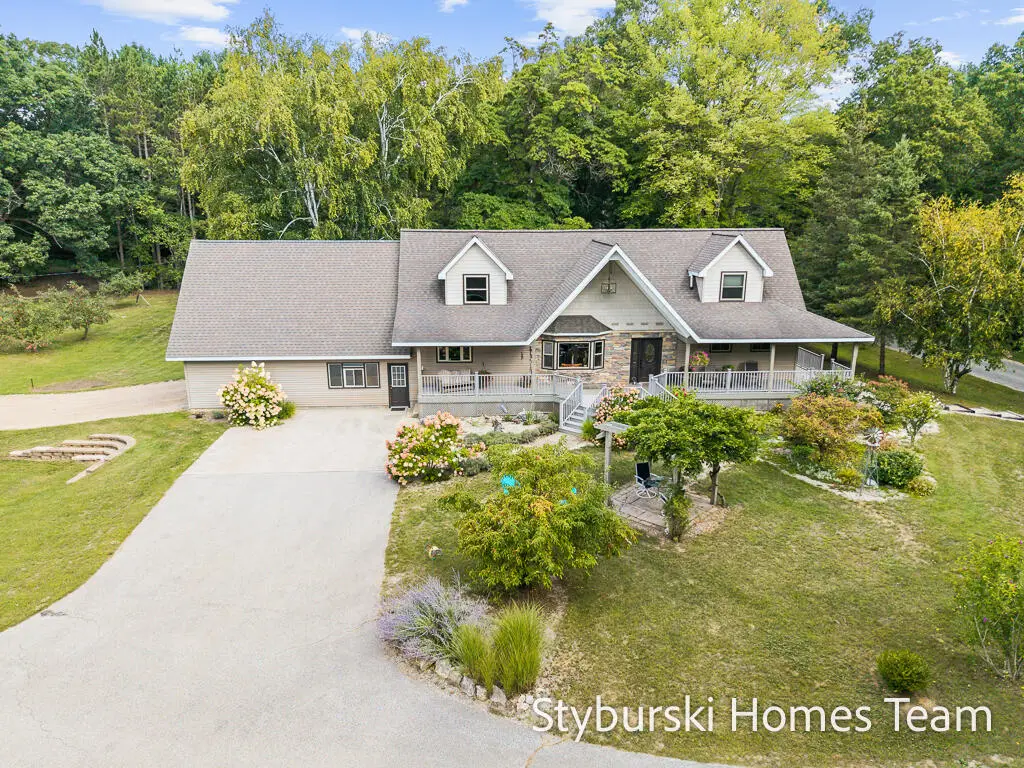 226 N 176th Avenue, Walkerville, MI 49459 - #1