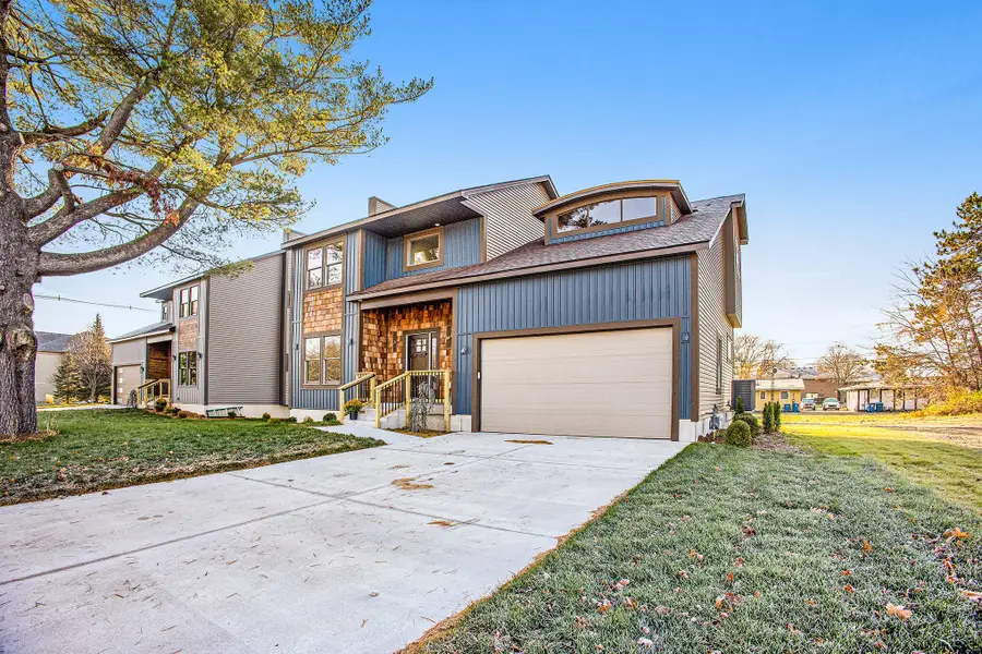 1032 Arlington Avenue, Grand Haven, MI 49417 - #3