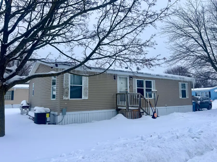 2181 Candlestone West Court Unit: #88, Muskegon, MI 49442 - #2