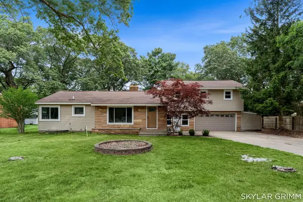 1924 Maryland Boulevard, NortonShores, MI 49441