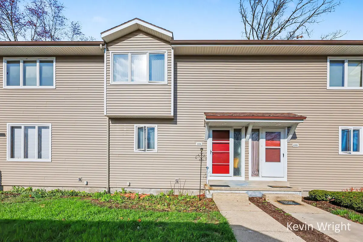 1374 W Norton Avenue Unit: 3, Muskegon, MI 49441 - #1