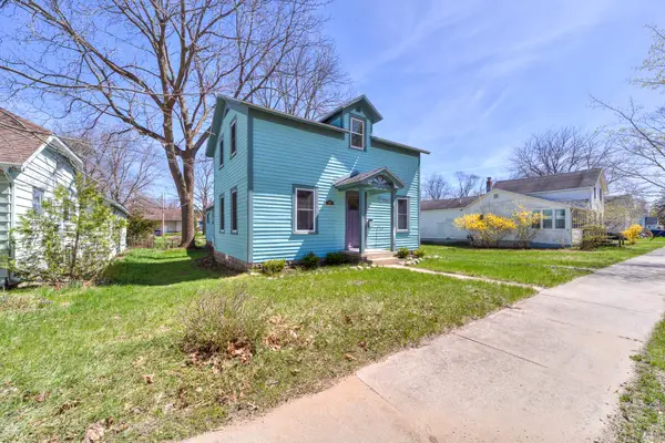 119 S Livingston Street, Whitehall, MI 49461