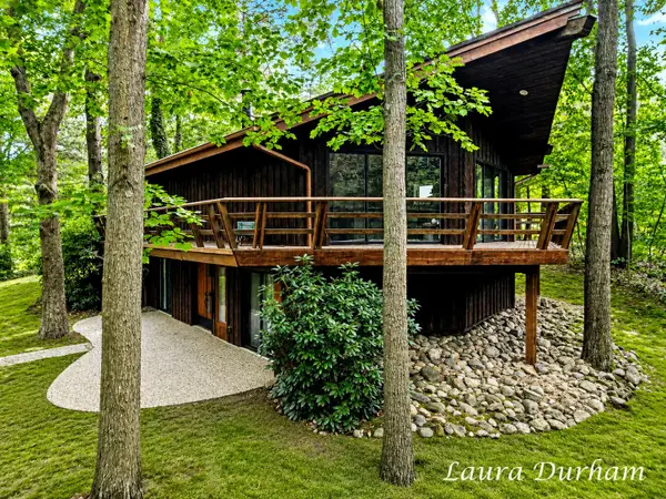 6480 Island Lake Road, Holland, MI 49423