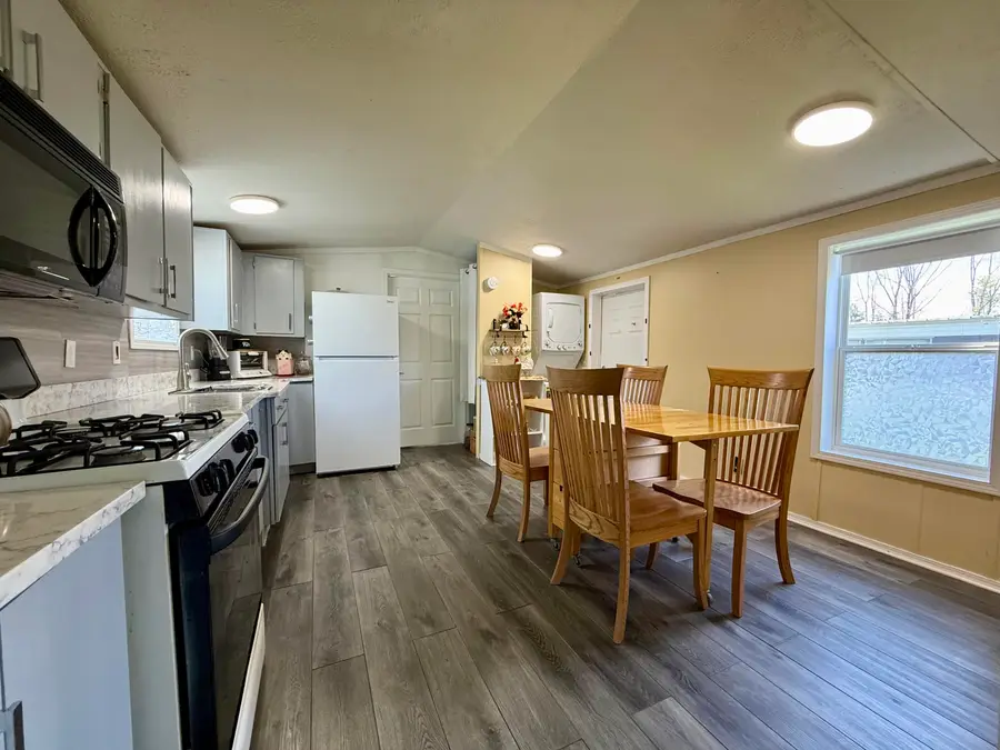 333 E Lakewood Boulevard Unit: 10, Holland, MI 49424 - #2