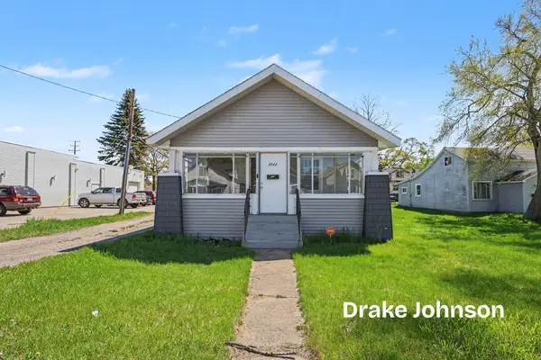 2022 Henry Street, Muskegon, MI 49441
