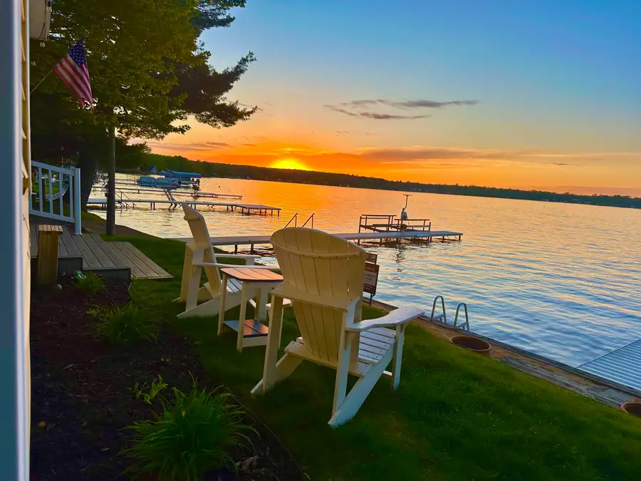 1071 E Hess Lake Drive, Grant, MI 49327 - #3