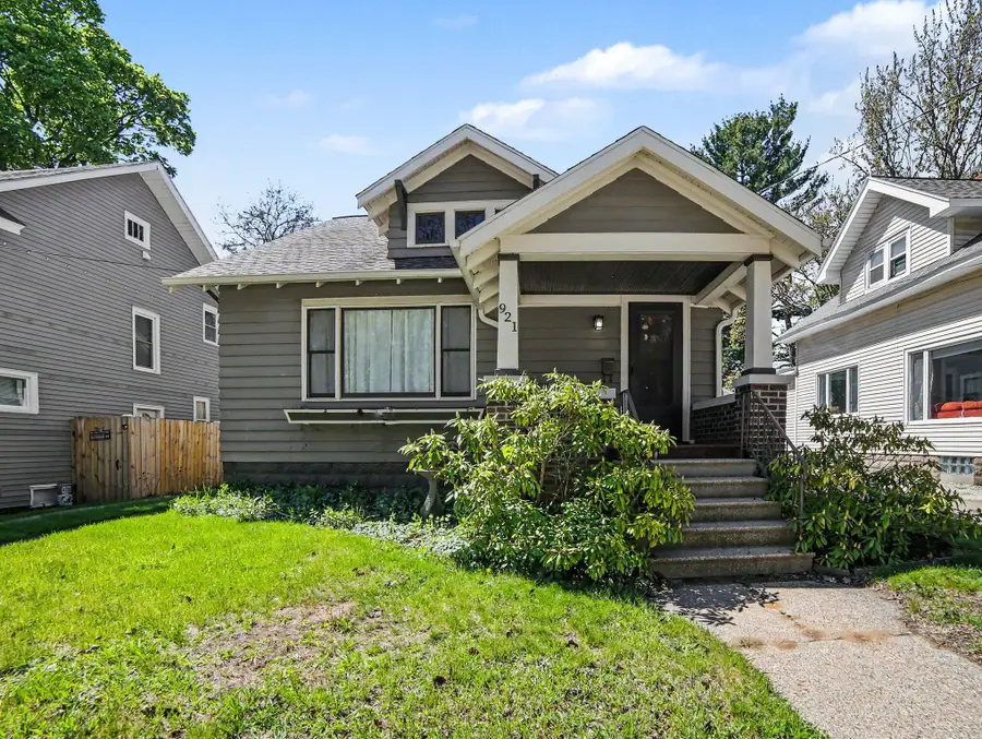 921 Ireland Avenue, Muskegon, MI 49441 - #2