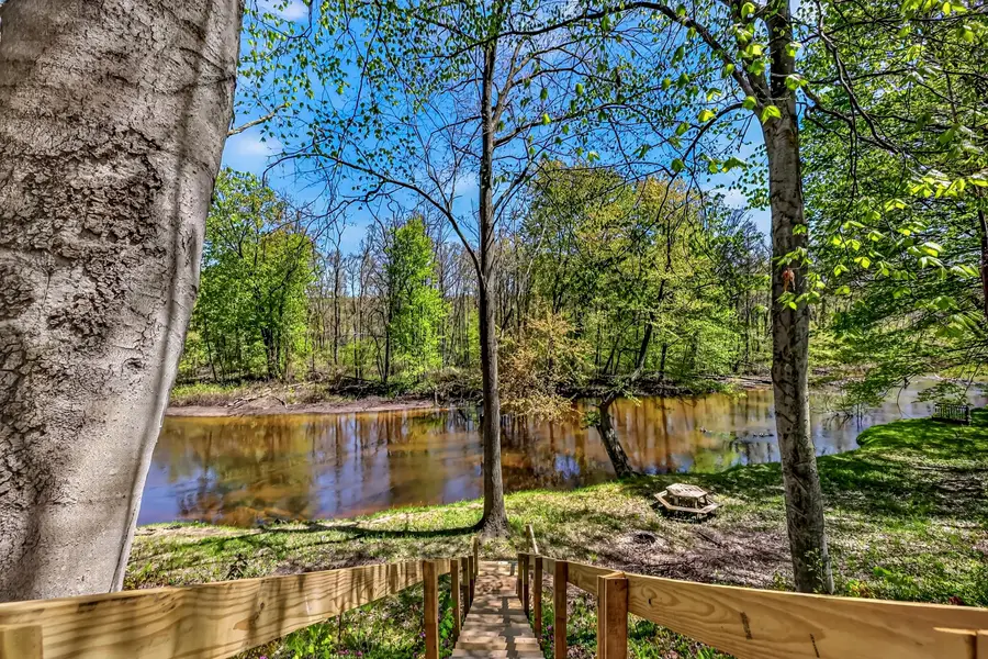 3868 S Riverview Drive, Hesperia, MI 49421 - #2