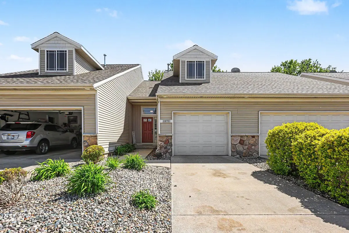 2970 Pebblestone Drive Unit: 26, Hudsonville, MI 49426 - #1