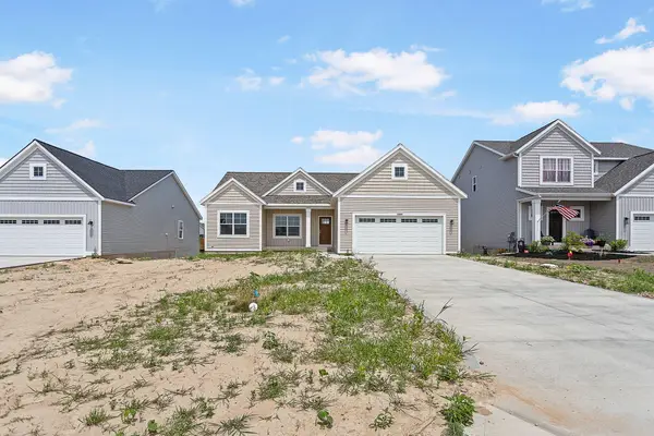 11685 Cherrybud Drive, Holland, MI 49424