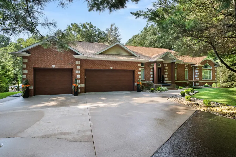 6065 N Scenic Woods Circle N, Muskegon, MI 49445 - #2