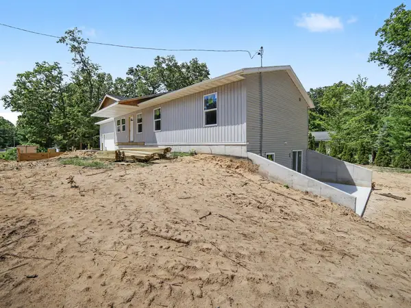 480 W Kenwood Street, TwinLake, MI 49457