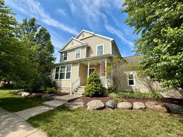 3725 Shearwater Lane, EastLansing, MI 48823