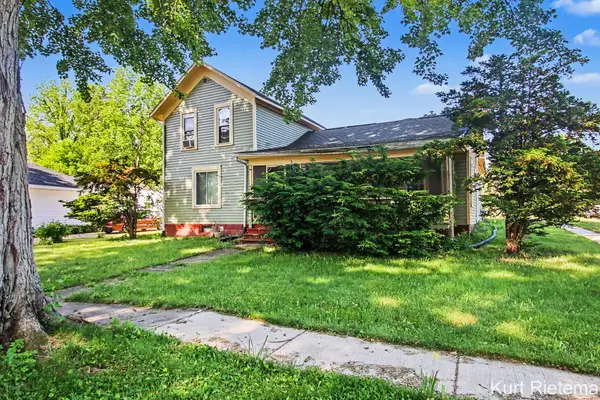 220 Hamilton Avenue, Bangor, MI 49013
