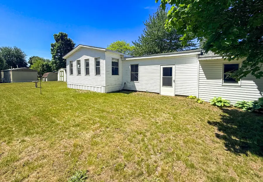 121 Elm Court, Muskegon, MI 49445 - #2