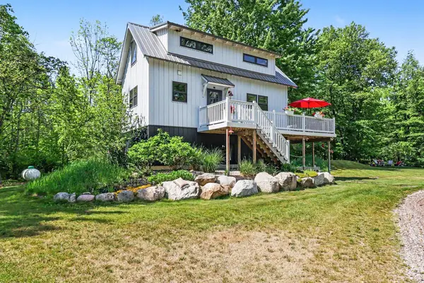 6830 N 120th Avenue, Hart, MI 49420