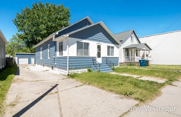 2023 Henry Street, Muskegon, MI 49441