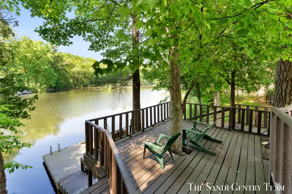 602 Fruitvale Road, Montague, MI 49437