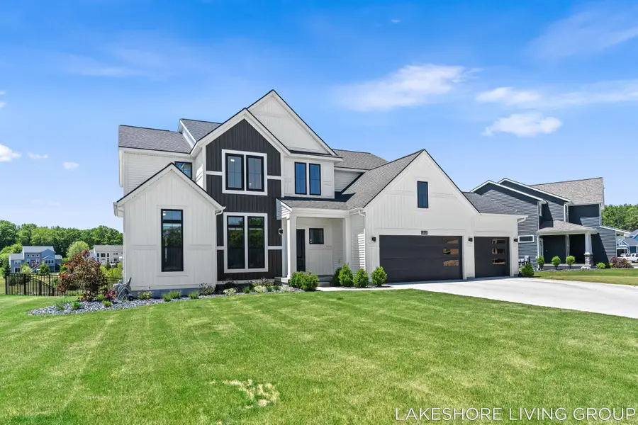 13059 Pine Glen Drive, Grand Haven, MI 49417 - #3