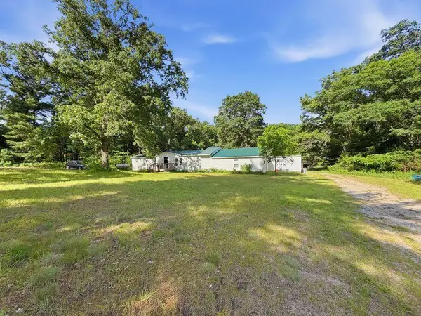 6925 Schow Road, Holton, MI 49425