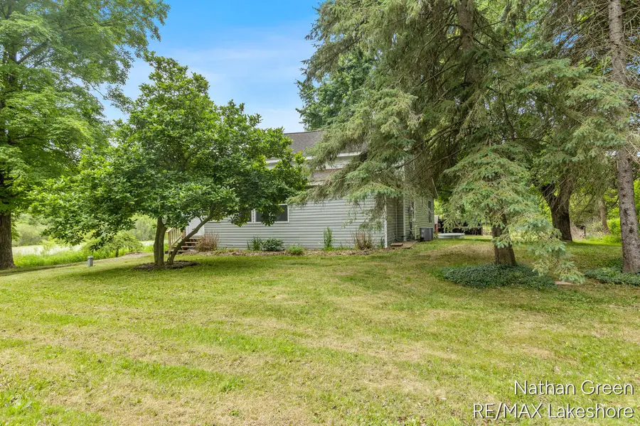 2122 Coats Grove Road, Hastings, MI 49058 - #3