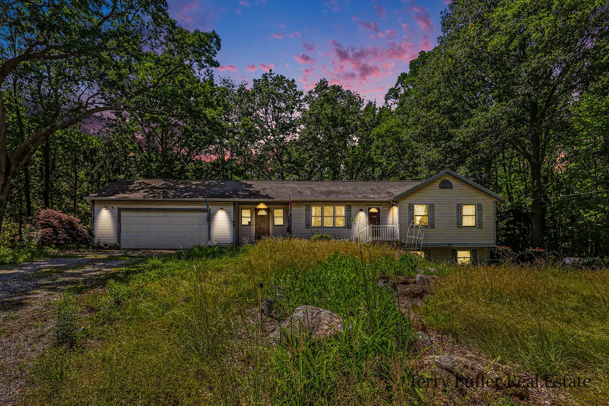12253 Rich Street, Grand Haven, MI 49417 - #1