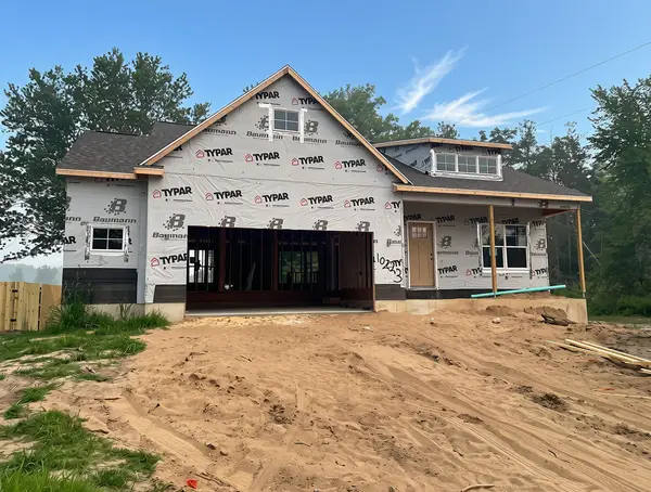 10223 Perry Street, Zeeland, MI 49464