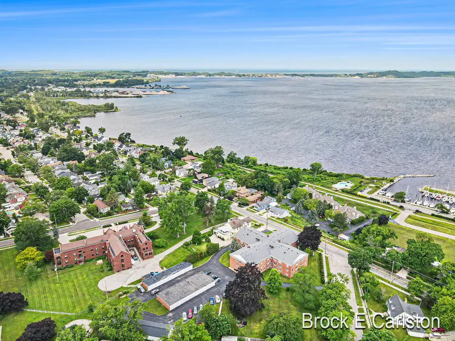 1249 Lakeshore Drive Unit: 339, Muskegon, MI 49441 - #3