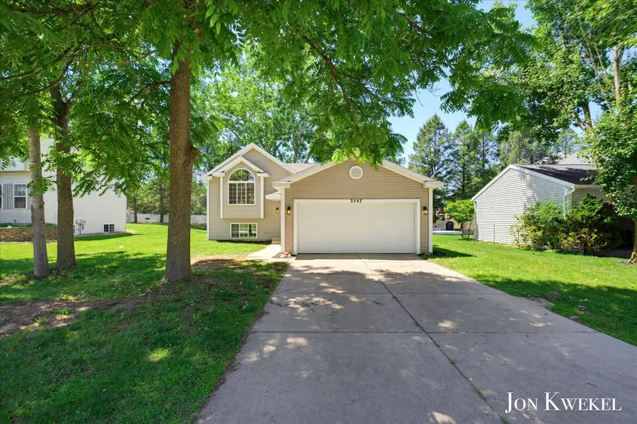 3547 Breton Valley SE, Kentwood, MI 49512 - #2