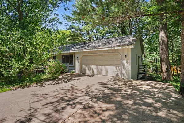2003 Harbor Inn Street, Holland, MI 49424