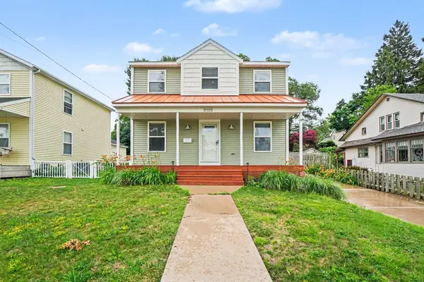 2123 Lakeshore Drive, Muskegon, MI 49441