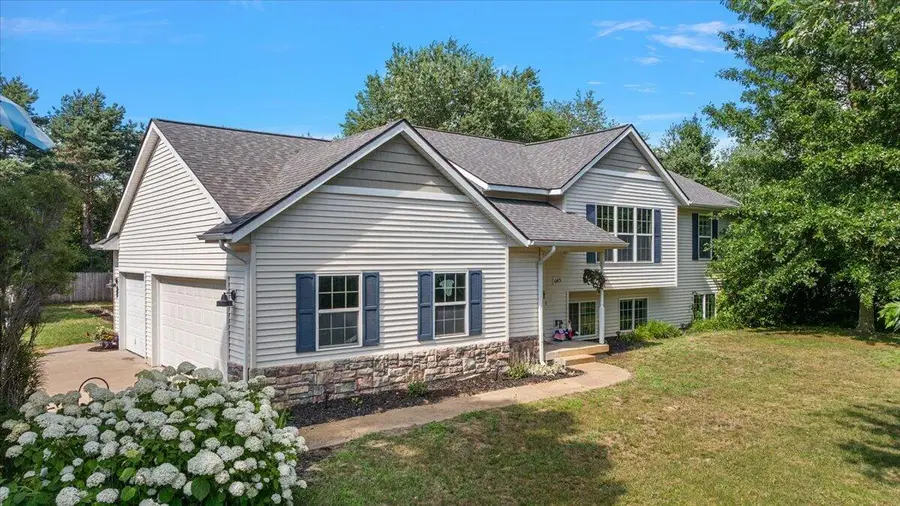 6473 Pine Point Court, Coopersville, MI 49404 - #2