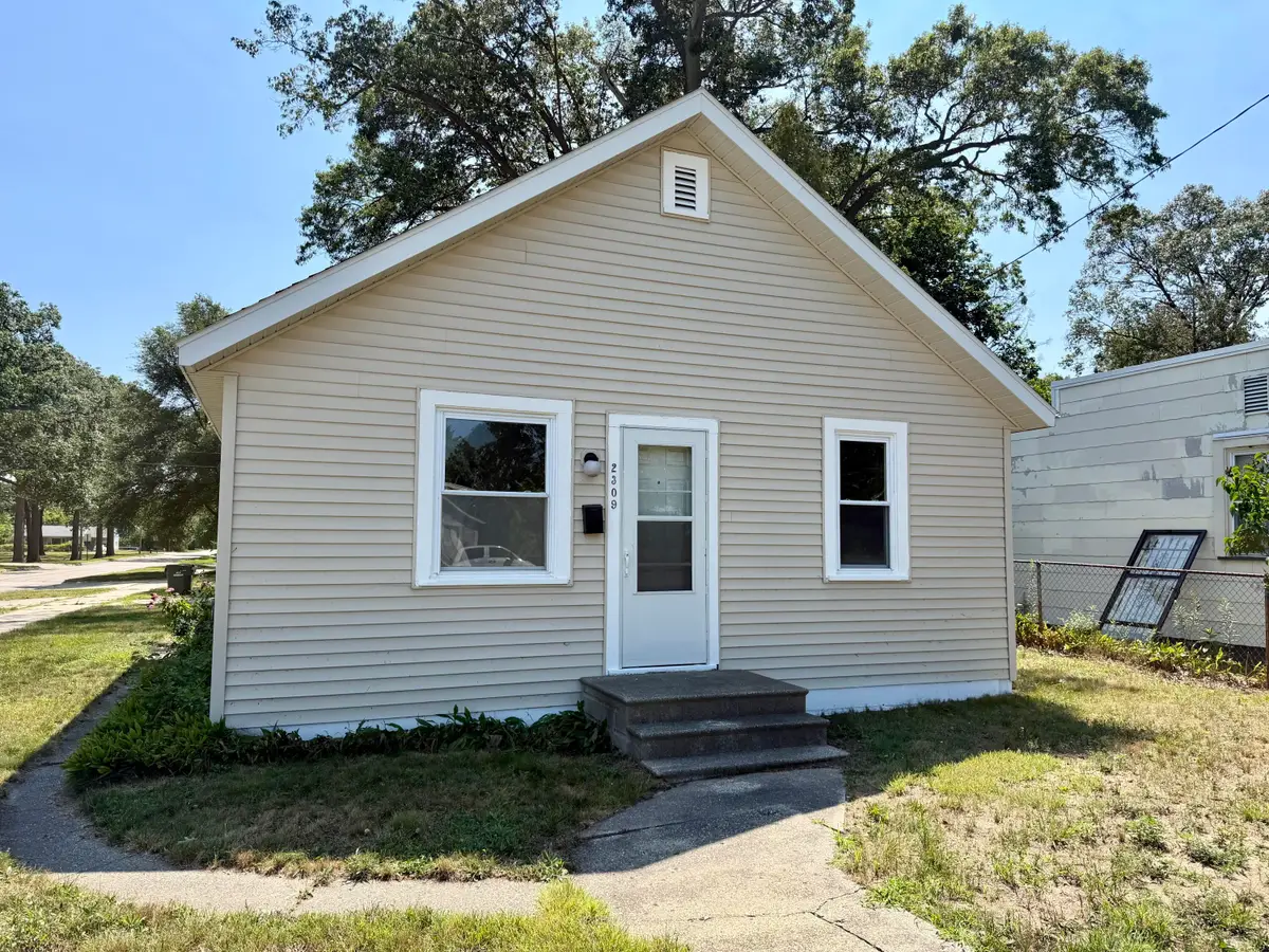 2309 Philo Avenue, Muskegon, MI 49441 - #1