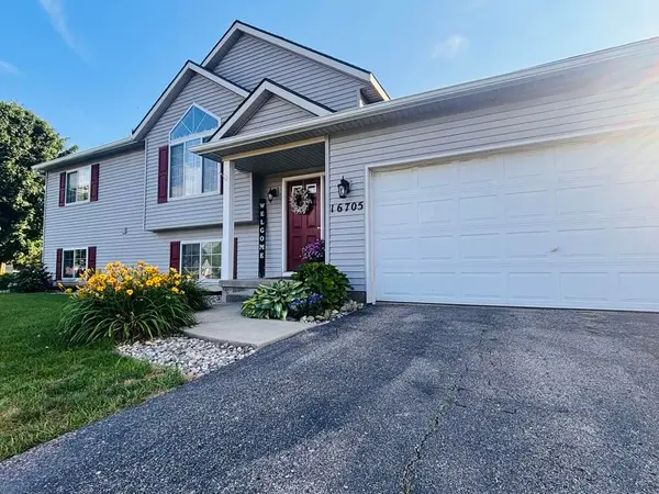 16705 Antler Drive NE, CedarSprings, MI 49319