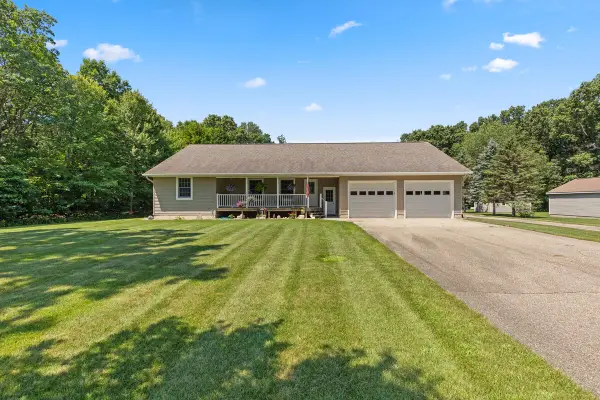 14113 136th Avenue, GrandHaven, MI 49417