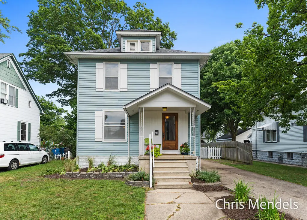 1013 Pennoyer Avenue, Grand Haven, MI 49417 - #1