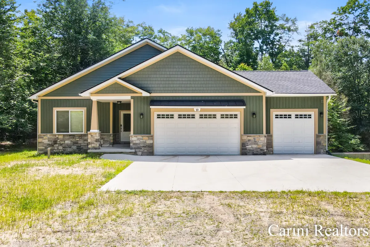 10 Morton Trail, Montague, MI 49437 - #1