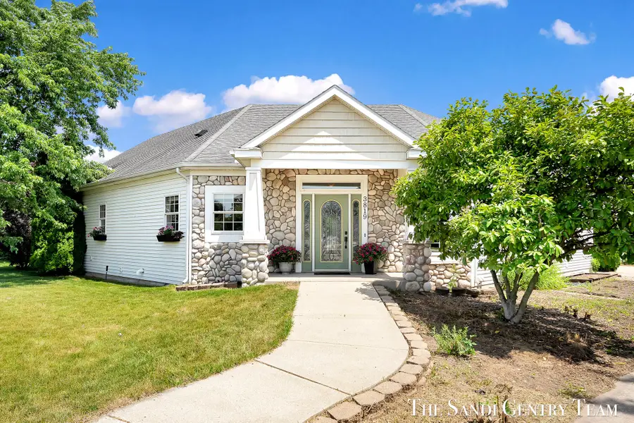 3819 Acadia Drive, Hudsonville, MI 49426 - #2