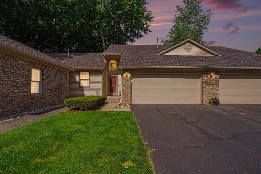 114 Sandy Point Drive Unit: 14, Holland, MI 49424 - #2