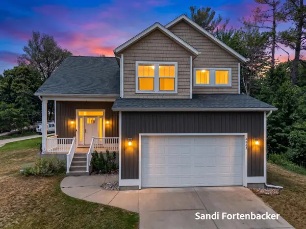6635 Timberbrook Court, NortonShores, MI 49441