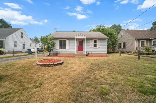 939 Canterbury Street SW, Wyoming, MI 49509