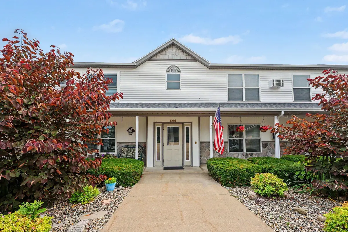 609 Trinity Drive Unit: 4, Caledonia, MI 49316 - #1