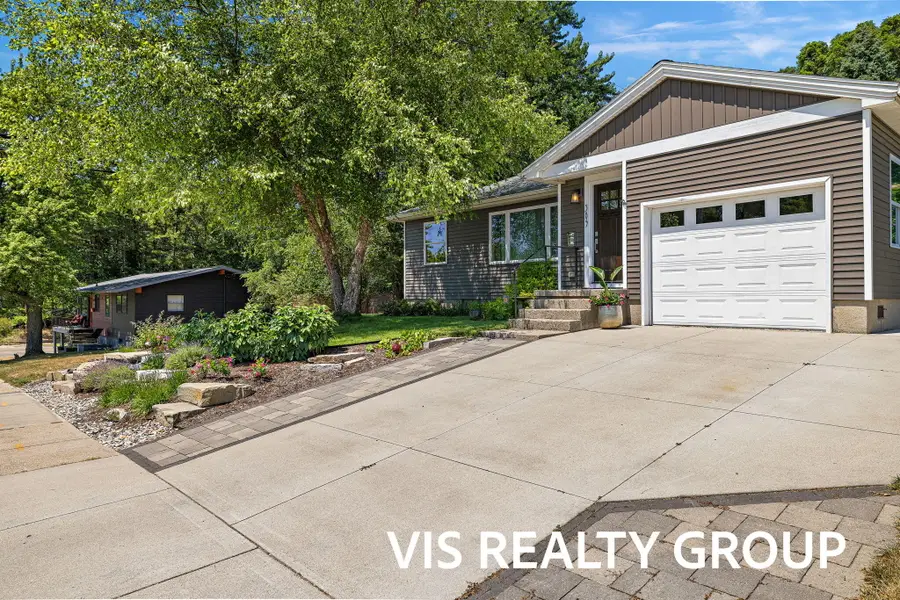 509 Marion Avenue, Grand Haven, MI 49417 - #3
