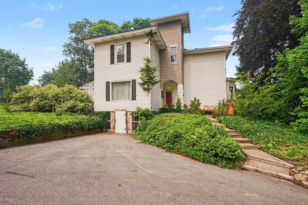 312 E 16th Street, Holland, MI 49423 - #1