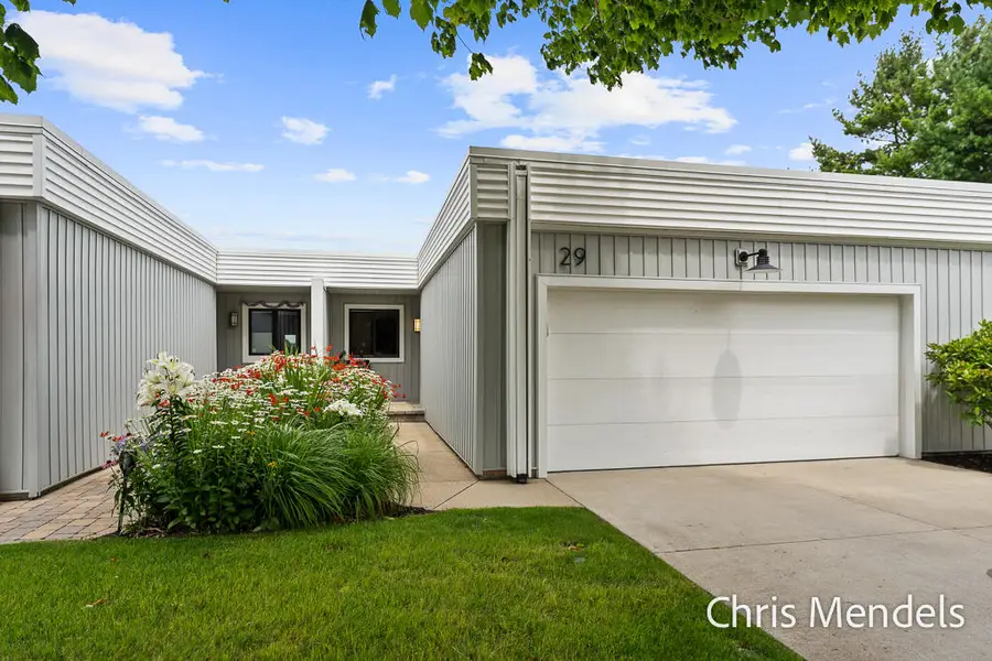 29 Sherman Avenue Unit: 24, Grand Haven, MI 49417 - #2
